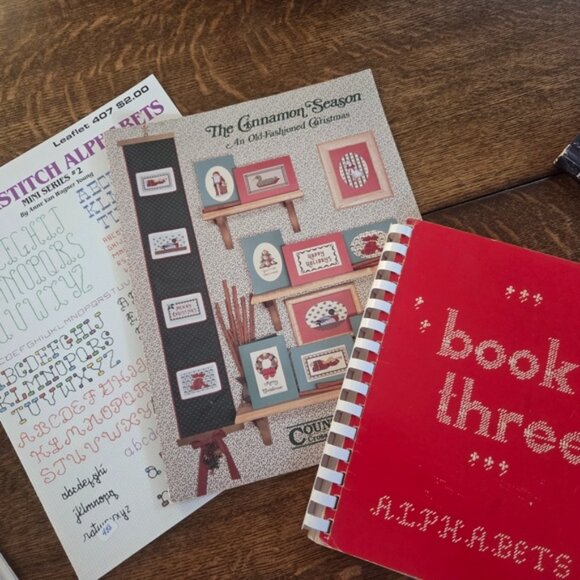 Assorted Craft and Needlework Books - Picture 2 of 13